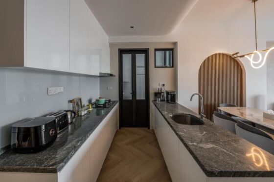 Kitchen dry area - Bedroom side makeup table - Living room malaysia - the curve of house - interior design - minimalaist gome interior design malaysia