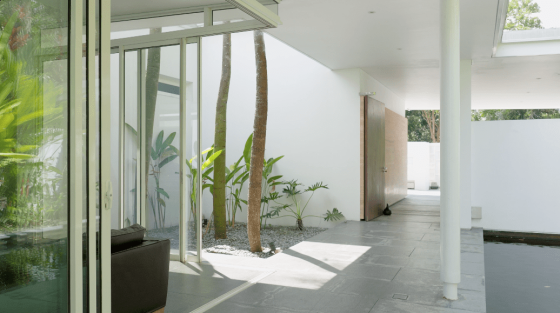 green architecture Ken Yeang design seed swimming pool swimming pool courtyard green house green home architecture tree courtyard greenery