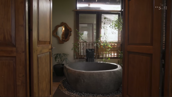 Balinese design interior design top 10 interior design trends nature tropical Bali design Bali house wooden design seed beautiful homes Bali Javanese house Javanese design Farah Michelle R Kimball Munir Osman bathtub stone tub design seed