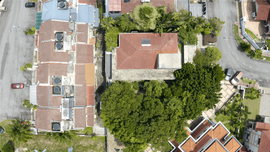 alex lee design seed tropical house transformation renovation construction landscape landscaping green greenery trees bungalow bungalow design mentahmatters design architect architecture urban city farm cheras lapan house shin chang neighbourhood facade trees ficus sandbrick walls layers fish pond garden privacy grid water feature pond fish pond grid canopy tall doors wood wooden doors foyer indoor outdoor divider workspace study materials honesty function steel structural slender durable low maintenance raw refined minimalist minimalism layout ideas interior design ideas craftsmanship two tier doors lower panel upper panel tropical house home house tour solid wood plywood living area double volume netting unique changes cantilevered kitchen area floor space open plan clarity experiment paulo mendes inspiration architectural build trees terazzo floor stainless steel ccountertop red brick kitchen industrial warm ventilation light natural light master bedroom unique beautiful eco friendly functional practical nature walk-in wardrobe cabinetry shared garden resources avocade garden farm community shared land extra land malaysia malaysian homes malaysian architecture