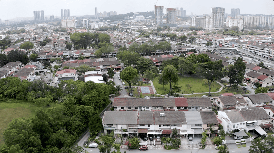 terrace house transformation design seed alex lee design interior design architecture architect Malaysia Malaysian houses terrace houses homes house tour family home winston paperspace two storey design kokun house project traffic privacy quiet highway wall noise barrier lifestyle old house renovation inspo ideas small home antique furniture laundry open plan diversity mixed family hidden room skylight louvre staircase light natural light daylight rooms study area master bedroom plants trees landscaping personal garden courtyard swimming pool tiles reflection calm resort feel facade curves kokun organic form concrete grasscrete sun direction grass terazzo red peranakan tiles floor plans layout unique stunning beautiful home modern homes challenges property