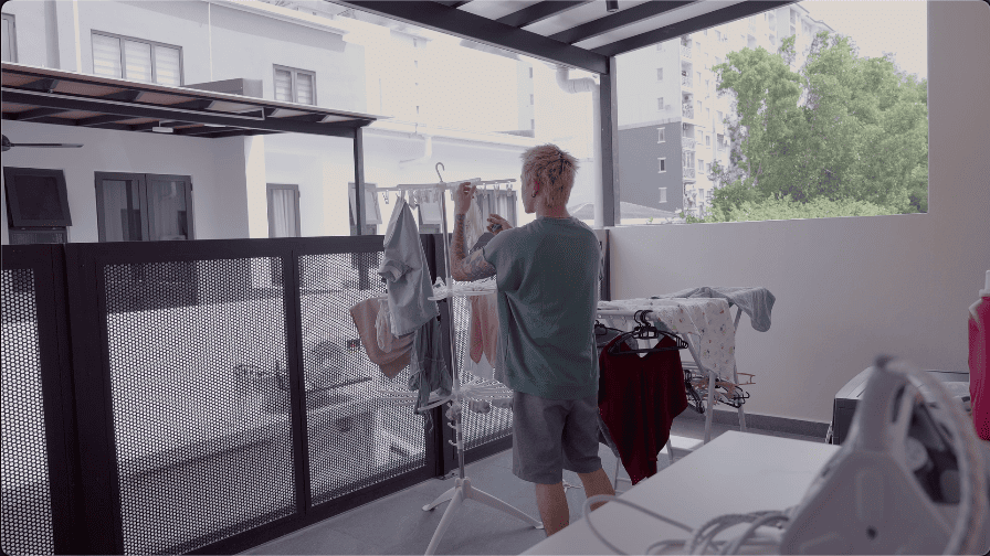 cafe design seed alex lee nu infinity home house malaysia terrace house terrace transformation renovation ideas interior design interior design ideas designer bedroom cafe grand canyon aesop martin family house design orange ceiling unique beautiful open plan living room dining bench modern luxury mid century stylish modern contemporary walk-in wardrobe bathroom bathtub wellness health master bedroom laundry kitchen backyard hidden powder room bathroom nu infinity malaysia terrace creamy beige aesthetic cafe cafe elegant