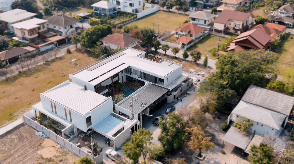 interior design house home chiang mai thailand aurum development holiday villa wellness relax calm serene peace bungalow family vacation view beautiful bedroom kitchen pool swimming tea room japanese courtyard sauna steam room dining cross ventilation design seed alex lee