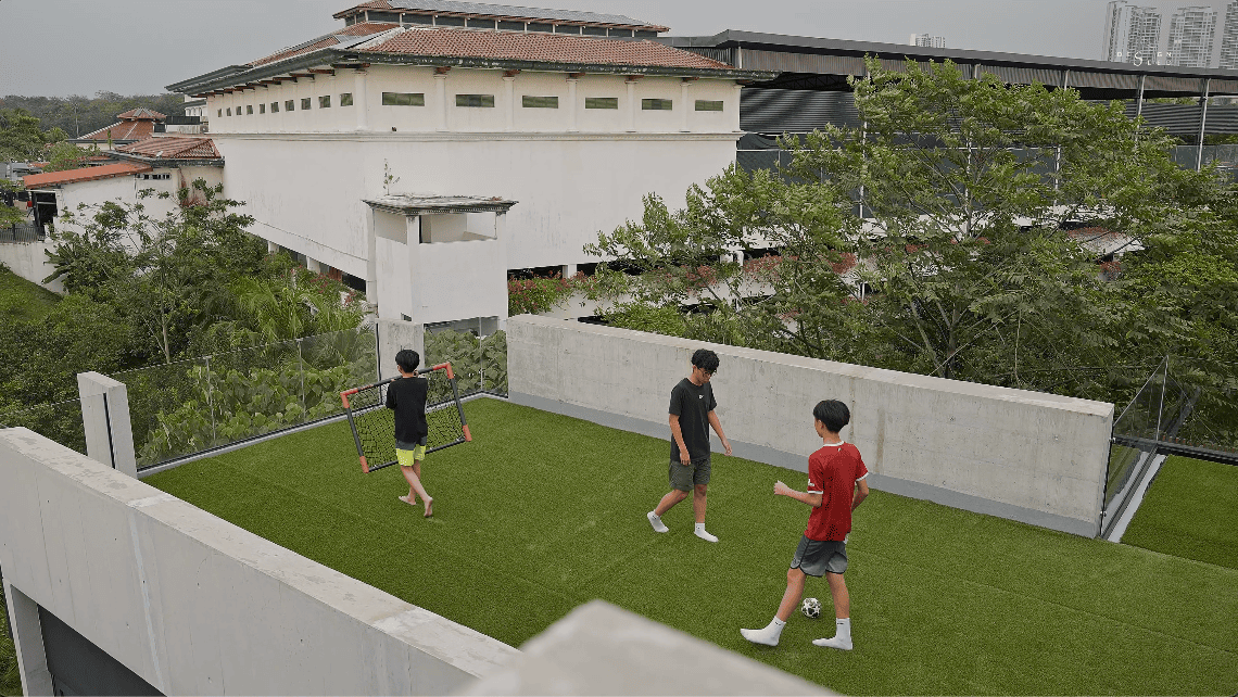 jiran house rumah malaysia design seed architecture paperspace winston alex lee design seed tropical family split level challenges inspiration home renovation house tour luxury modern pool hobby room bedroom landscape garden green nature landscape stairs pond floating living room wood modern design bungalow